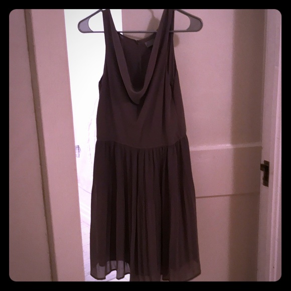 Flouncy dress - Picture 1 of 3